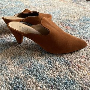 SIXTY SEVEN Heeled Mules